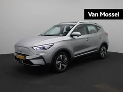 Grijs Gebruikt 2022 MG ZS Luxury Sedan | € 21.495 (Eerlijke prijs)