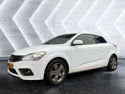 Wit Gebruikt 2012 Kia ProCeed Hatchback | € 5.940 (Duur)