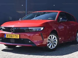 Rood Gebruikt 2024 Opel Astra Stationwagen | € 24.900 (Goede deal)