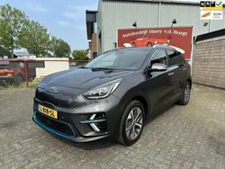 Grijs, metallic lak Gebruikt 2021 Kia e-Niro SUV | € 20.950 (Super prijs)