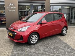 Rood Gebruikt 2019 Hyundai i10 Comfort Hatchback | € 11.950 (Iets duurder)