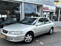 Grijs Gebruikt 2000 Toyota Camry Sedan | € 4.400