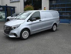 Zilver Nieuw 2024 Mercedes Vito MPV | € 47.950 (Goede deal)
