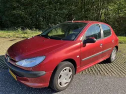 Rood Gebruikt 2001 Peugeot 206 Hatchback | € 1.099 (Goede deal)