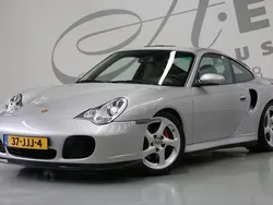 Grijs, metallic lak Gebruikt 2001 Porsche 911 Coupé | € 57.500