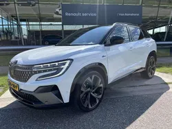 Wit metallic Gebruikt 2023 Renault Austral Iconic Esprit Alpine SUV | € 35.950 (Eerlijke prijs)