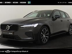 Grijs Gebruikt 2025 Volvo V60 Plus Stationwagen | € 47.890 (Eerlijke prijs)
