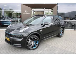 Zwart Gebruikt 2023 Lynk & Co 01 SUV | € 28.950 (Eerlijke prijs)