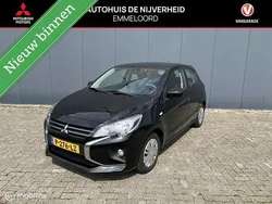 Zwart Gebruikt 2022 Mitsubishi Space Star Hatchback | € 12.450 (Goede deal)