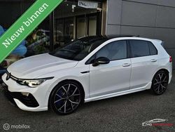 Wit, metallic lak Gebruikt 2021 VW Golf VIII R Hatchback | € 36.995 (Eerlijke prijs)