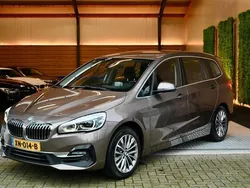 Beige Gebruikt 2019 BMW 216 Executive Stationwagen | € 15.950 (Eerlijke prijs)