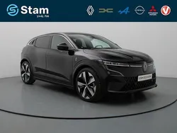 Noir etoile (zwart metallic) Gebruikt 2022 Renault Mégane Techno Hatchback | € 27.990 (Goede deal)
