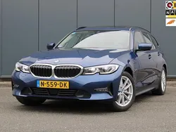 Blauw Gebruikt 2021 BMW 320 Stationwagen | € 23.950 (Goede deal)