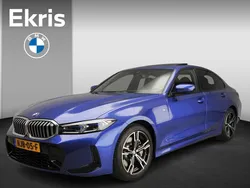 Blauw, metallic lak Gebruikt 2024 BMW 330 M Sport Sedan | € 66.900