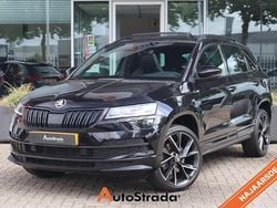 Zwart Gebruikt 2021 Skoda Karoq SportLine SUV | € 29.700 (Eerlijke prijs)