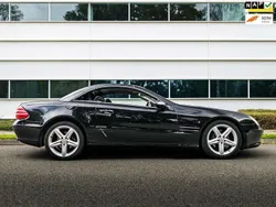 Zwart Gebruikt 2005 Mercedes SL350 Cabriolet | € 7.950