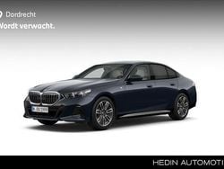 Zwart Gebruikt 2025 BMW 520 M Sport Sedan | € 59.895 (Super prijs)