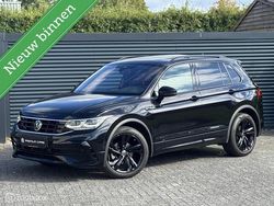 Zwart Gebruikt 2021 VW Tiguan R-line SUV | € 36.950 (Iets duurder)