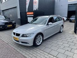Grijs, metallic lak Gebruikt 2006 BMW 320 Executive Stationwagen | € 4.499 (Goede deal)
