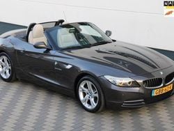 Bruin Gebruikt 2010 BMW Z4 Executive Cabriolet | € 21.945 (Eerlijke prijs)