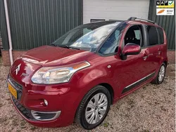 Rood Gebruikt 2009 Citroën C3 Picasso Exclusive MPV | € 4.950 (Eerlijke prijs)