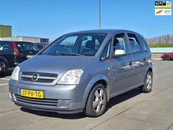 Grijs Gebruikt 2004 Opel Meriva MPV | € 1.350 (Eerlijke prijs)