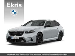 Grijs Nieuw 2025 BMW M5 Comfort Edition Stationwagen | € 158.164 (Super prijs)