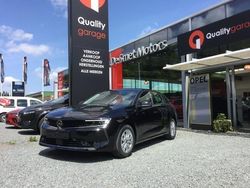 Zwart Gebruikt 2023 Opel Astra Edition Hatchback | € 24.000 (Eerlijke prijs)