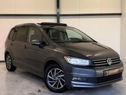 Grijs Gebruikt 2018 VW Touran Comfortline MPV | € 25.795 (Iets duurder)