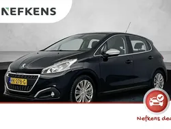 Zwart Gebruikt 2017 Peugeot 208 Allure Hatchback | € 9.725 (Iets duurder)