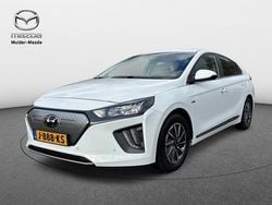 Wit Gebruikt 2020 Hyundai Ioniq Premium Hatchback | € 14.950 (Eerlijke prijs)