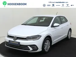 Wit Gebruikt 2022 VW Polo Style Hatchback | € 21.250 (Eerlijke prijs)