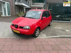 Rood Gebruikt 2003 Seat Arosa Stella Hatchback | € 945 (Eerlijke prijs)