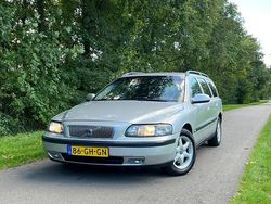 Grijs Gebruikt 2000 Volvo V70 Comfort Stationwagen | € 1.750 (Goede deal)