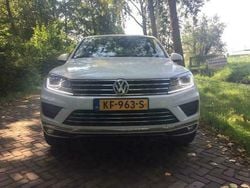 Wit Gebruikt 2015 VW Touareg R SUV | € 56.950