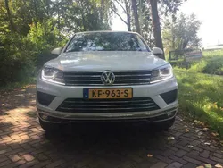 Wit Gebruikt 2015 VW Touareg R SUV | € 56.950
