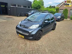 Grijs Gebruikt 2012 Peugeot 107 Hatchback | € 4.950 (Eerlijke prijs)