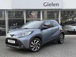 Grijs Gebruikt 2025 Toyota Aygo X Plus SUV | € 23.900
