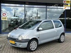 Grijs Gebruikt 2001 Renault Twingo Hatchback | € 849 (Eerlijke prijs)
