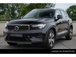 Zwart Gebruikt 2023 Volvo XC40 Inscription SUV | € 37.995 (Eerlijke prijs)