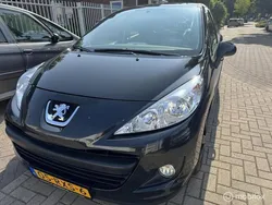 Zwart Gebruikt 2011 Peugeot 207 Sportium Hatchback | € 3.250 (Eerlijke prijs)