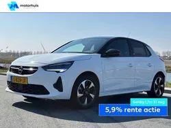 Wit Gebruikt 2023 Opel Corsa-e Hatchback | € 18.945 (Eerlijke prijs)