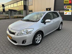 Grijs Gebruikt 2011 Toyota Auris Hybrid Hatchback | € 7.999 (Eerlijke prijs)