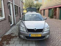 Beige Gebruikt 2011 Skoda Octavia Ambition Stationwagen | € 3.100 (Goede deal)