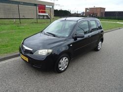 Zwart Gebruikt 2005 Mazda 2 Exclusive MPV | € 1.595 (Eerlijke prijs)