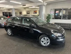 Zwart Gebruikt 2015 Peugeot 308 Active Stationwagen | € 5.795 (Eerlijke prijs)