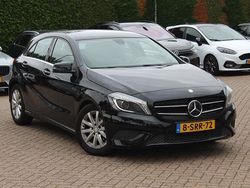Zwart Gebruikt 2013 Mercedes A180 Hatchback | € 11.750 (Eerlijke prijs)