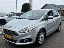 Grijs Gebruikt 2017 Ford S-MAX Titanium MPV | € 16.950 (Eerlijke prijs)