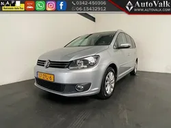 Grijs Gebruikt 2013 VW Touran Highline MPV | € 5.949 (Eerlijke prijs)