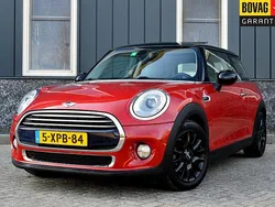 Rood Gebruikt 2014 Mini Cooper Hatchback | € 14.950 (Eerlijke prijs)